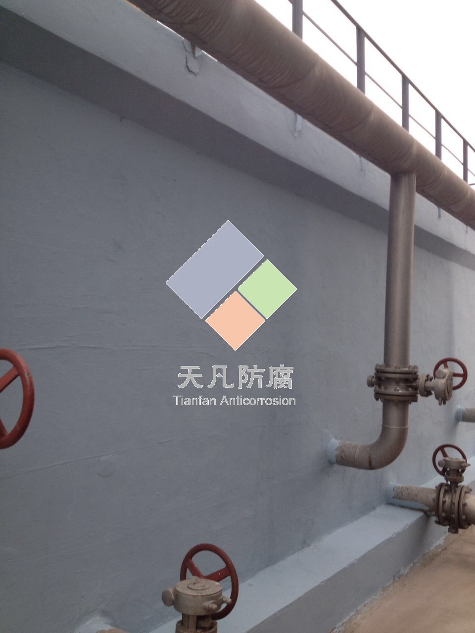 長慶石化檢修期間隔油池防腐完成驗收